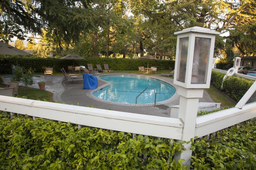 El Bonita Motel St. Helena Exterior photo